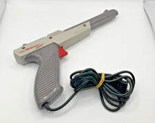 Nintendo Zapper Pistola joystick controller NES grigio usato FUNZIONANTE