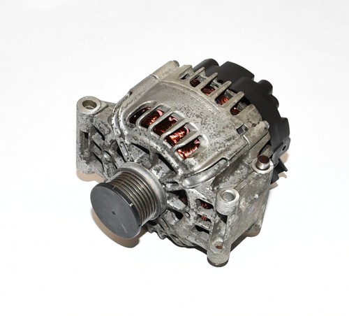 Alternatore trifase v757651380 - alternatore,