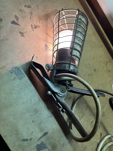 Lampada manuale pinza - , stadio