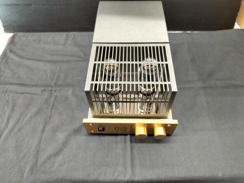 Amplificatore valvolare - , a