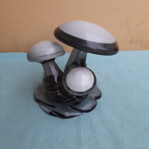 Soprammobile con tris - con,