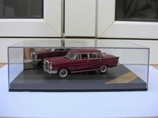 Mercedes 220SE super berline