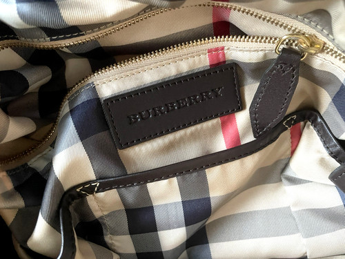 Burberry beige quilt canvas - beige,