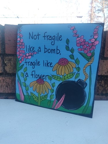Non fragile come - , bomba