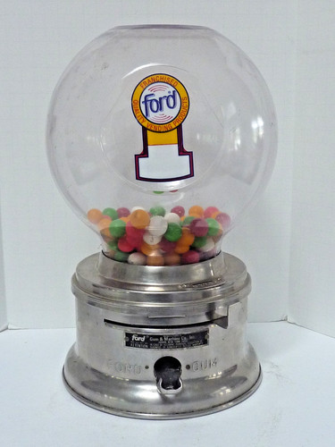 Classic ford gum - gum, machine
