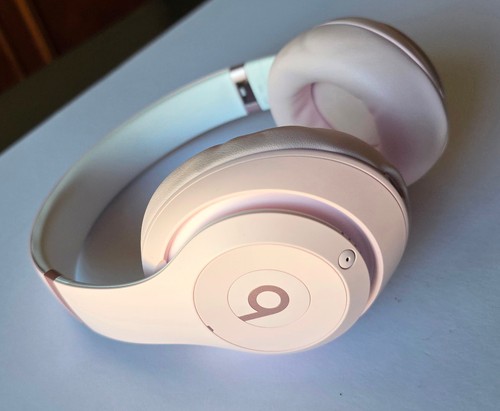 Unused original pink beats - original,