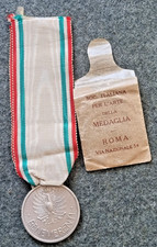 REGNO ITALIA VITTORIO EMANUELE III MEDAGLIA ARGENTO AL MERITO BENEMERENTI C.R.I.