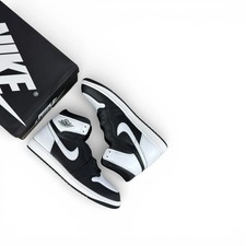 Jordan 1 Retro High OG Black