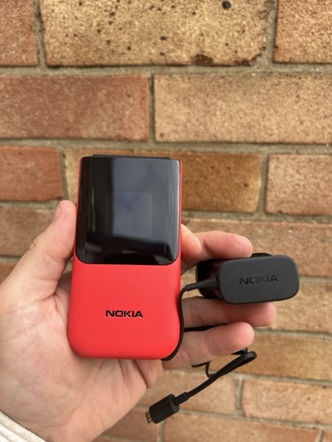 Nokia 2720 flip phone - 4g, lte