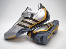 Scarpe uomo Adidas Adi Racer Low Closure taglia UK 8.5 / Eur 42 2/3 mai indossate