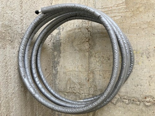 Tubo multistrato coibentato