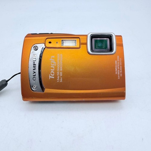Fotocamera digitale compatta