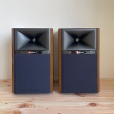 JBL 4305P Monitor Studio