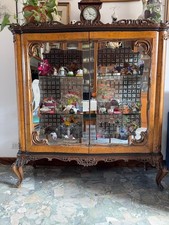 vetrina cristalleria in stile chippendale. Misure L x H x P,  140x155x40.