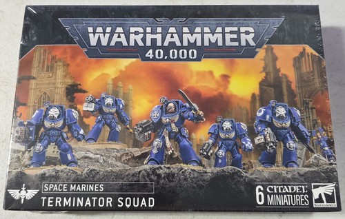 Warhammer 40k space marines - 40k:,