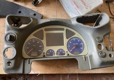 Iveco Stralis QUADRO STUMENTI CONTACHILOMETRI Tachimetro /euro Trakker 504156161