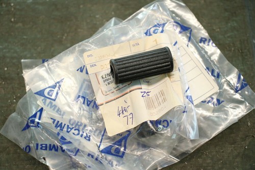 002804 piaggio gommino pedale - piaggio,