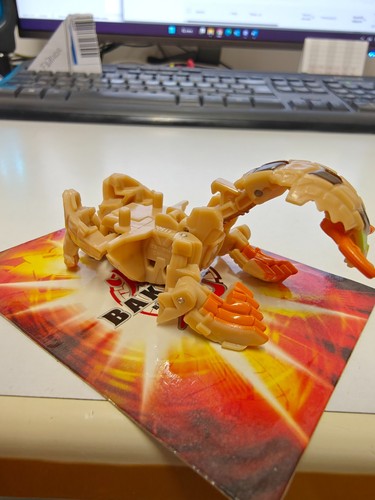 Bakugan damakor subterra - -,