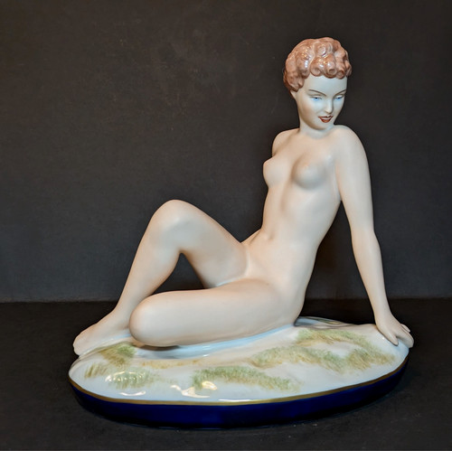 Royal dux nude lady elly - dux,