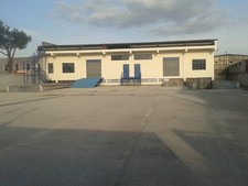 capannone ad uso industriale