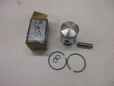 Pistone con anello pistone