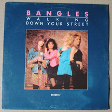 Vinile 45 giri BANGLES - Walking down your street 1986 (remix) Vg/Vg+