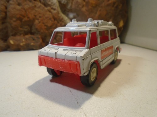 Ambulanza furgone soccorso - ambulanza,