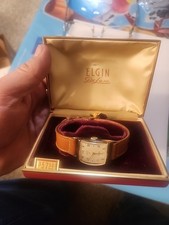 Elgin De Luxe Watch 17J 10K GF
