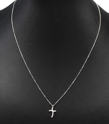 Catenina con pendente croce