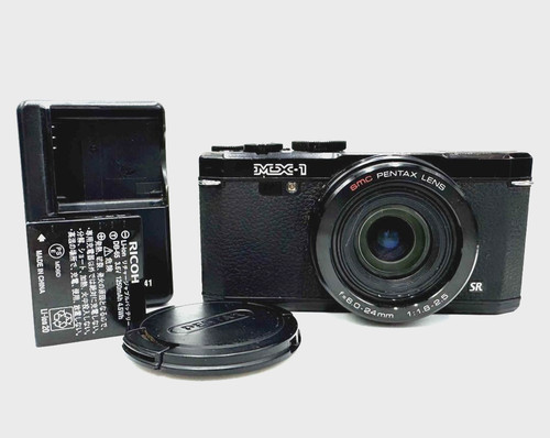Fotocamera digitale compatta