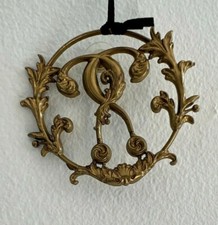 Orecchini oro SS19 Moschino Couture logo Jeremy Scott con 'Arbusti su cancello in metallo'