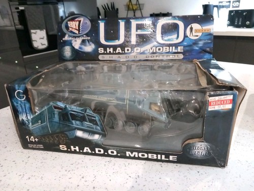 Ufo shado mobile - ufo,