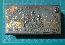 Sewing Machine - Metal Canister Needles - Scatoletta Porta Aghi primo 1900 RARA