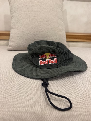 Safari red bull only athletes - red,