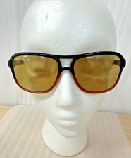 Occhiali da sole vintage