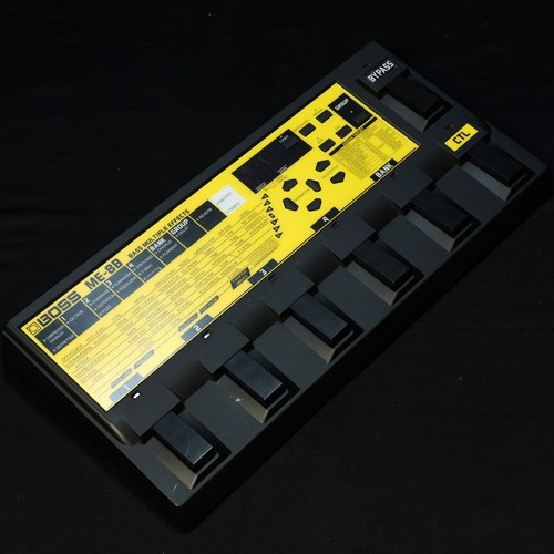 Pedale multieffetto chitarra