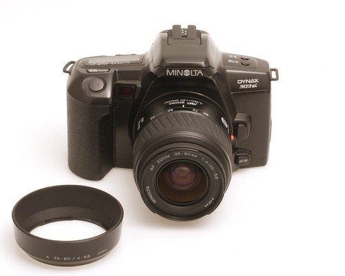 Minolta dynax 303si con zoom - minolta,
