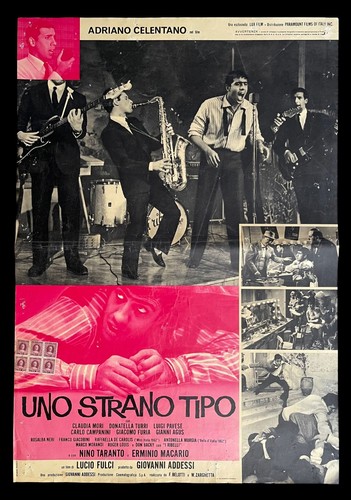 Cinema fotobusta uno strano - cinema,