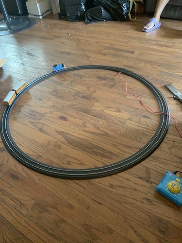 Thomas the train - thomas,