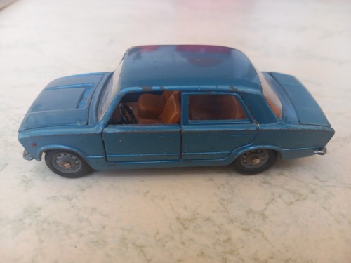Mebetoys fiat 124 - 1/43,
