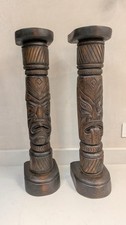 Coppia di pilastri totem