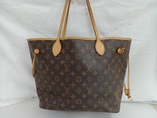 Louis Vuitton M40156