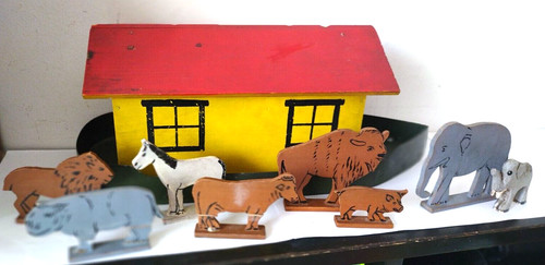 Vintage folk art arca - di, noè