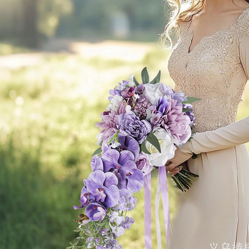 Bouquet sposa cascata - da, a