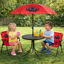 Set di mobili da campeggio per