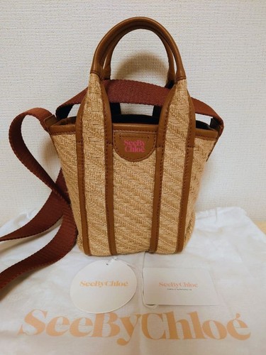 See chloe mini - by,