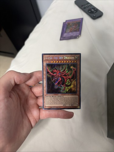 Slifer il drago - yu-gi-oh!,