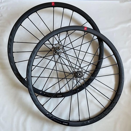 Fulcrum racing zero - racing, db