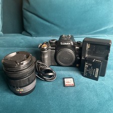 Panasonic Lumix GH2 Bundle -