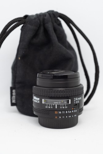 Objectif grand angle fixe - grand,